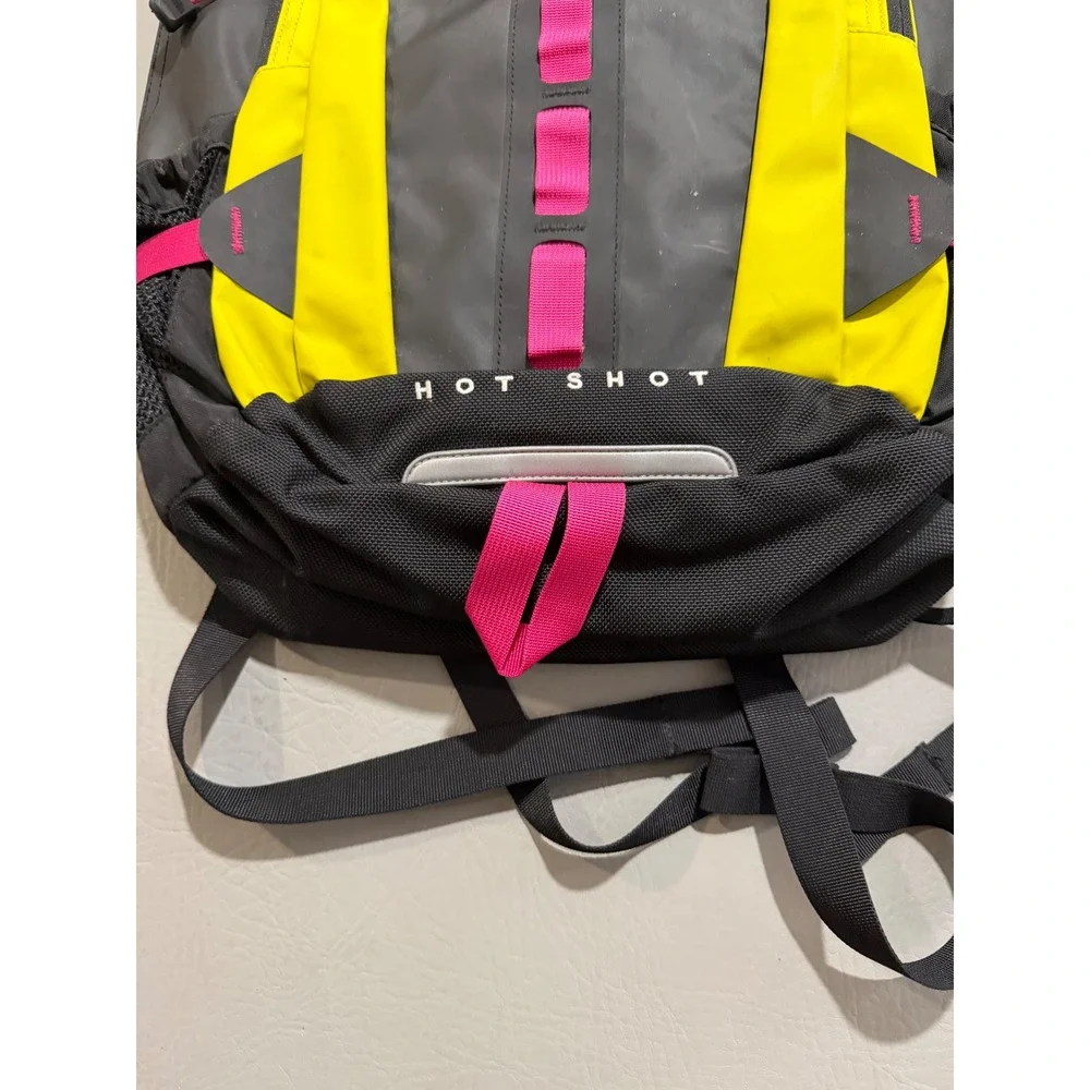 The North Face Hot Shot Backpack Black Unisex OS Grey Yellow Pink Technical